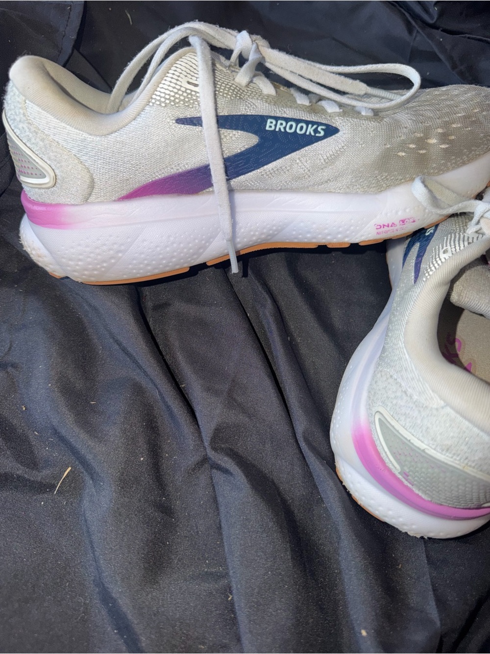 Brooks Ghost 16 Women's Size 7 Medium (B) Running Shoes Gray